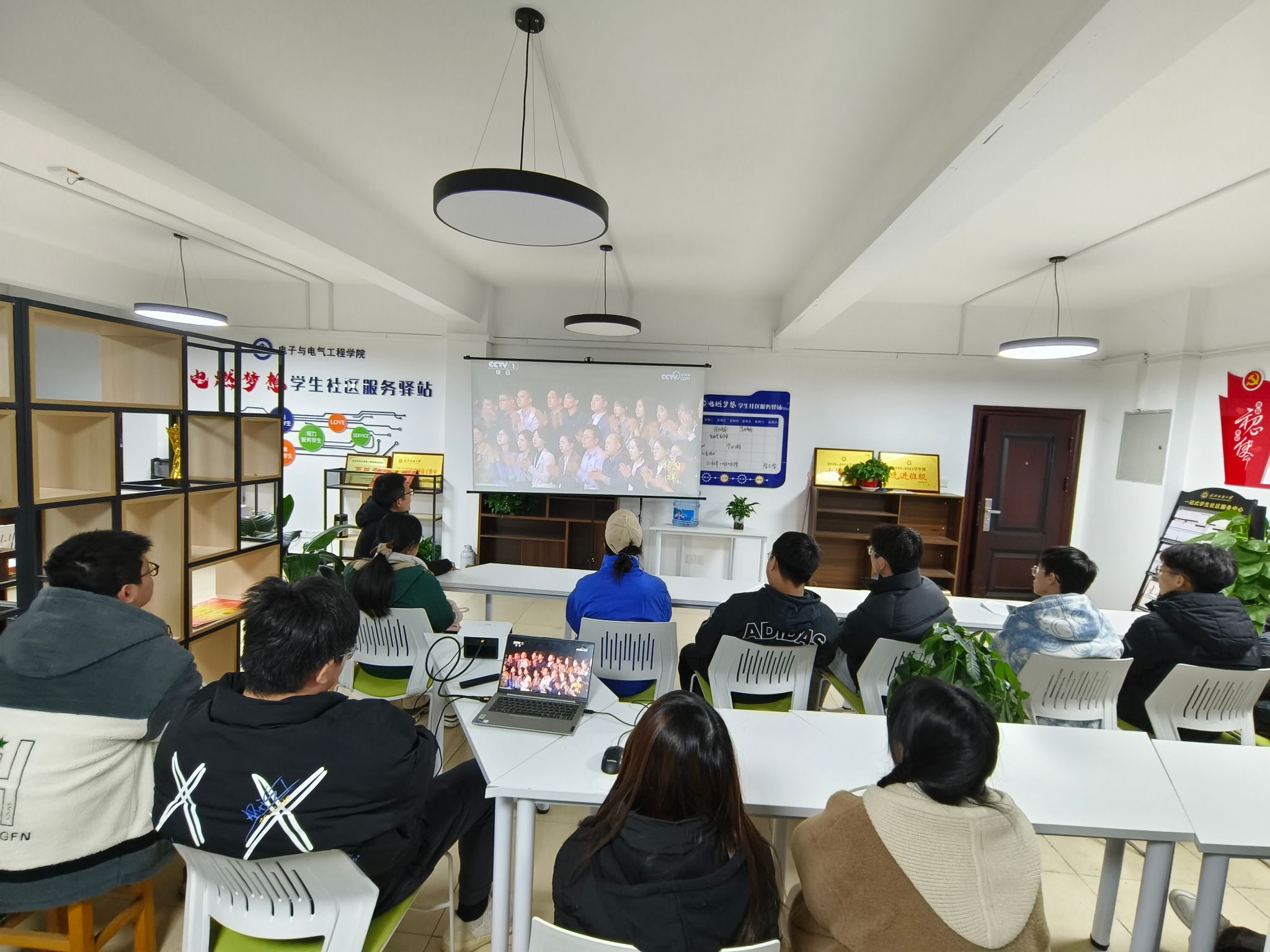 威廉希尔WilliamHill官方网站